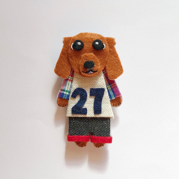 【きせかえわんこ】ダックス一体型ブローチ（２７トレーナー）犬・ペット・フェルト 1枚目の画像