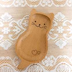 木製 猫さんのお皿 1枚目の画像