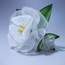 茶梅，山茶花（白色）梳形髮夾 第1張的照片