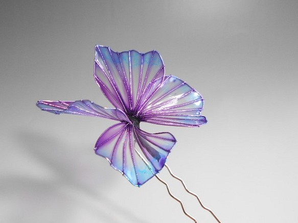 蝶（青紫）簪　 1枚目の画像