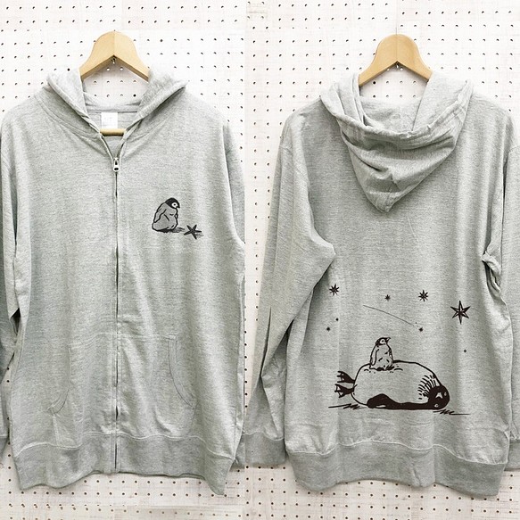 Tシャツ生地の薄手ジップパーカー 星見るペンギン 杢グレー パーカー スウェット Choco Rail 通販 Creema クリーマ ハンドメイド 手作り クラフト作品の販売サイト