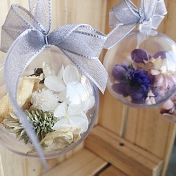 【好花】乾燥透明花球 不凋繡球花 情人節禮物 居家擺飾 白、粉、紫三色(S) 第1張的照片