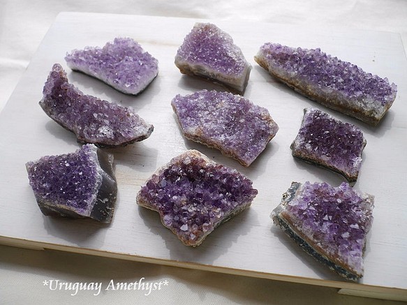 選べる♪天然石ウルグアイ産アメジストクラスター(紫水晶)透明感あり☆手のひらサイズ[amclu-160926-01] 1枚目の画像