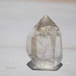 天然石シトリン(ブラジル産)原石結晶ポイント ナチュラルカラー 約8g 約24mm 高透明度[cp-180705-01] 1枚目の画像
