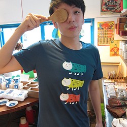 魚喵散步－中性T-Shirt 第1張的照片