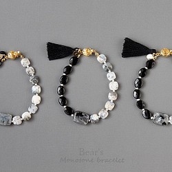 Monotone tassel bracelet｜モノトーン タッセルブレスレット 1枚目の画像