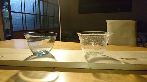 ガラスの手作り小鉢 1枚目の画像