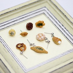 麵包嘉年華袖珍耳環-套組 Miniature Bread Carnival Earring Set 第1張的照片