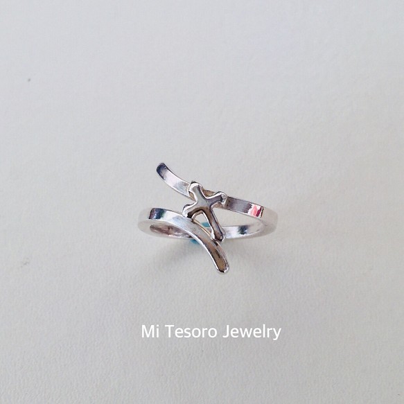 Mi Tesoro cross adjustable ring 925銀十字架戒指 第1張的照片