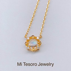 Mi Tesoro 迷你日系珠寶-迷你天然彩虹月光石項鍊ホワイトラブラドライトスネックレス 第1張的照片