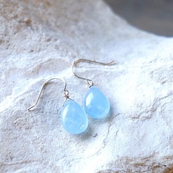 K18 高品質海藍寶石梨形剃須耳環或耳環天然石材柔和藍色 第1張的照片