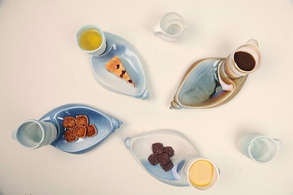 シェルシェルカップデザート皿+新年の構図 1枚目の画像