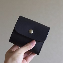 まんまる三つ折り財布　≪ブラック≫　栃木レザー　手縫い 1枚目の画像