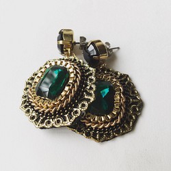 【海外ブランド】Emerald In Ancient Hidden Gems 『黒』 1枚目の画像