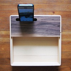 簡單使用-手機充電擴音置物木盒 (紙盒裝) 第1張的照片