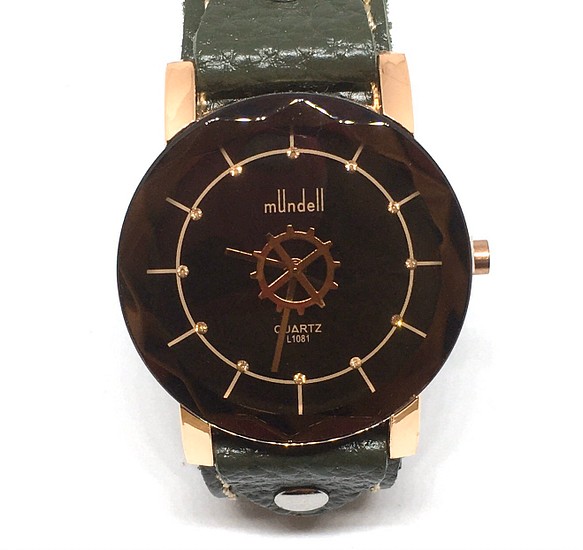 今だけ企画❗️【選べる本革腕時計】好きな革ベルトを選んで、自分だけの“オシャレ”腕時計を見つける ー大きめフェイス 1枚目の画像
