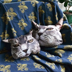 客製化寵物抱枕(兩個) ♥ 一個大頭+一 個全身 ♥ 豆豆枕Bean Bag | 自選圖片 雙面印製 獨特心意 第1張的照片