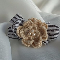 かぎ針編み～お花～のブローチ 1枚目の画像