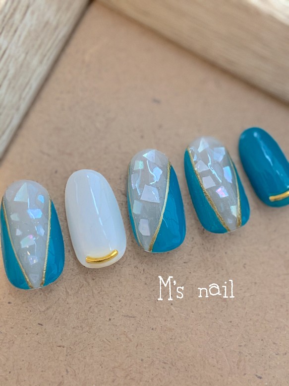 7 ターコイズブルー シェルネイル ネイルチップ ネイルシール M S Nail Accessory 通販 Creema クリーマ ハンドメイド 手作り クラフト作品の販売サイト