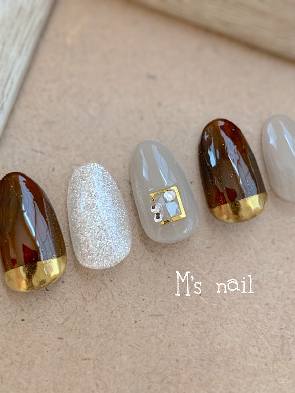 8 クリアブラウン グレーネイル ネイルチップ ネイルシール M S Nail Accessory 通販 Creema クリーマ ハンドメイド 手作り クラフト作品の販売サイト