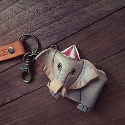 馬戲團歡樂大象 純牛皮鑰匙圈- 可刻字 第1張的照片