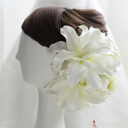 ユリとバラのヘッドドレス　ウェディング　髪飾り　和装にも♪ アーティフィシャルフラワー 造花 ウエディング 1枚目の画像