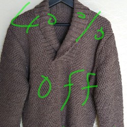 清様専用オーダーページ暖かい襟元が特徴のセーター 1枚目の画像