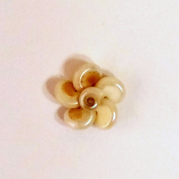 【HSOC海貝原創】手工‧材料包‧白色䗉螺‧五葉貝殼花(3入) 第1張的照片
