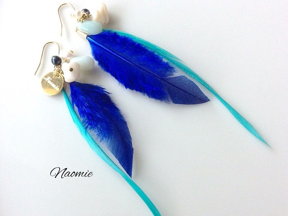 blue＆green-w.feather-pierced.earring 1枚目の画像