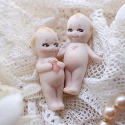 ビスクドール「小さなキューピー/a」お人形のためのお人形 1枚目の画像