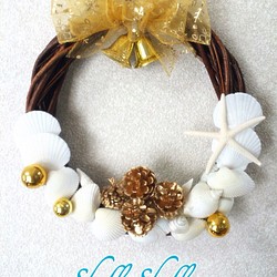 White Shell&Gold gorgeous Xmas リース Shell Shelly 通販｜Creema