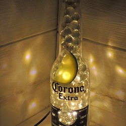 癒しのボトルランプ ライム入りコロナビール 照明 ライト ランプ Mr Craftsman 通販 Creema クリーマ ハンドメイド 手作り クラフト作品の販売サイト
