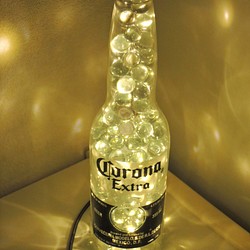 癒しのボトルランプ　「コロナビール」クリアビー玉 1枚目の画像