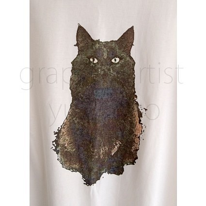 「ロシェ・Rocher」猫のTシャツ 1枚目の画像