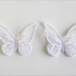 レース蝶モチーフ２枚（ホワイト） 1枚目の画像