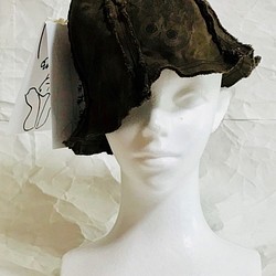 SADAHARU HIGA HAUTE COUTURE・装具・帽子２ 1枚目の画像