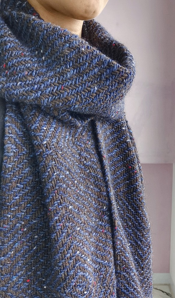 手織りのドネガルツイードスカーフ 1枚目の画像