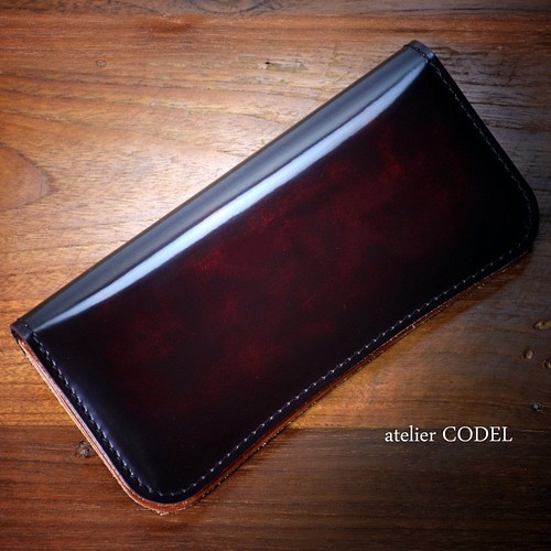 長財布 メンズ 財布 栃木レザー 革 アドバンティックワイン 名入れ刻印可 長財布 メンズ Atelier Codel 通販 Creema クリーマ ハンドメイド 手作り クラフト作品の販売サイト