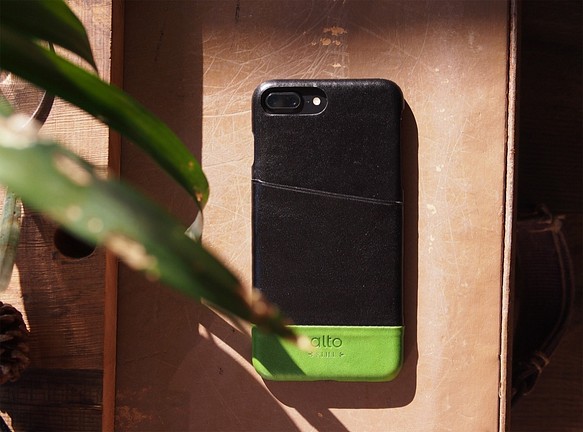 alto iPhone 7 Plus 5.5吋 真皮手機殼背蓋 Metro - 黑/綠色 皮革 保護套 第1張的照片