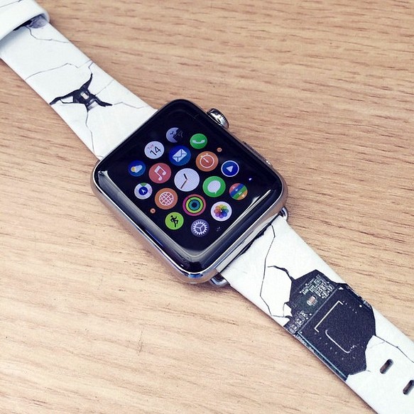 Apple Watch Strap Series 1 & Series 2 真皮手錶帶 更換式蘋果錶帶 -白色爆破圖案 第1張的照片