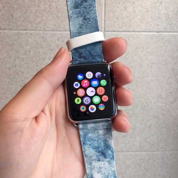 § AppleWatch 38mm / 42mm 真皮手錶帶 蘋果錶帶 §  水彩冰藍 第1張的照片