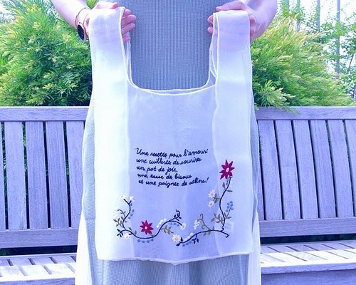 受注制作 オーガンジー 刺繍 マルシェバッグ フランス語 ロゴ 花柄 エコバッグ型 シースルー メッシュ素材