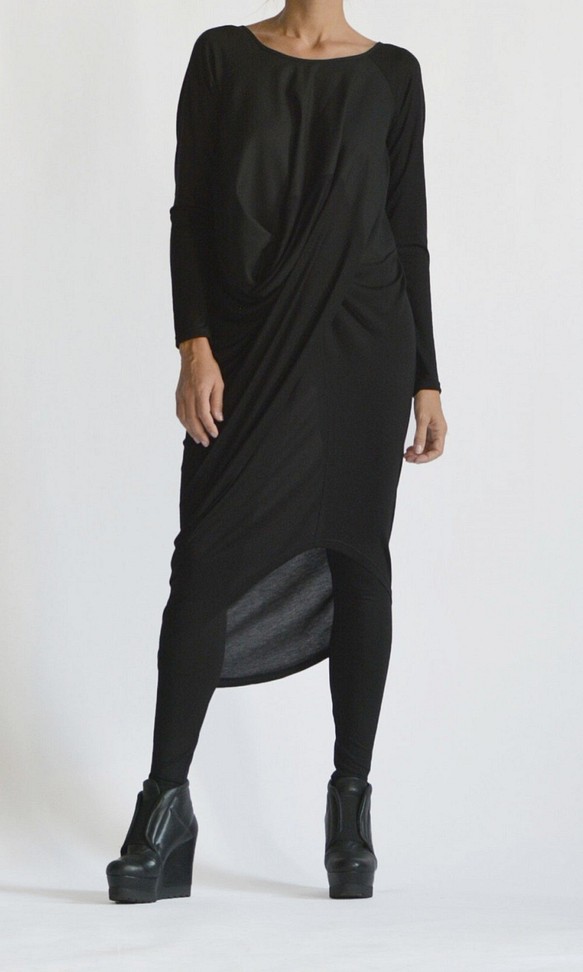 黑色不對稱長袖長款連衣裙[Aakasha Akasha] [可根據客戶要求定制尺寸] 第1張的照片