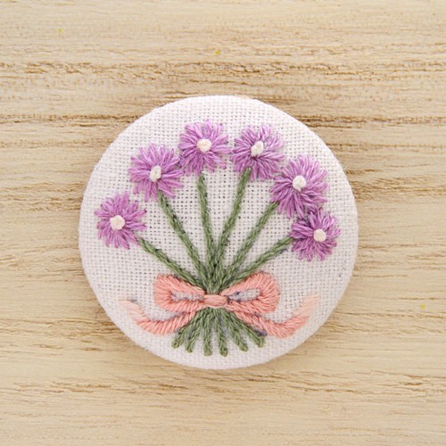 紫の花ブーケの刺繍ブローチ ブローチ RURUアート刺繍 通販｜Creema 