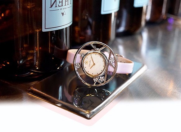 《INGENUITY經典百搭多變款》銀框白面 - 水嫩粉皮帶 - 人氣手工錶 第1張的照片