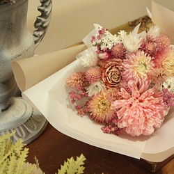 粉紅蜜糖 給情人的花束 乾燥花束 第1張的照片