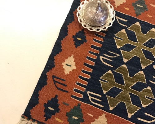 手織りの温もりを... ハンドメイド キリム kilim ✳︎国内送料無料