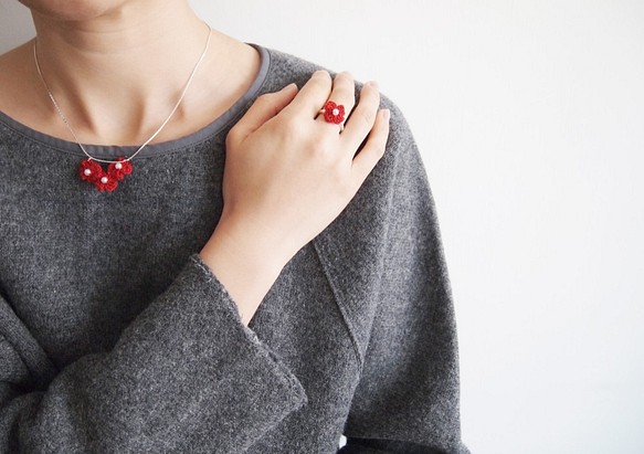 法式玫瑰紅蕾絲線人手編織花系指環 BR052 第1張的照片