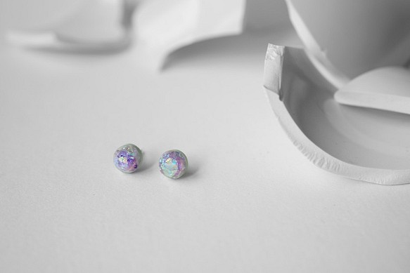 小魔女-魔法寶石系列-紫晶石 水泥不鏽鋼耳針（一對） 第1張的照片