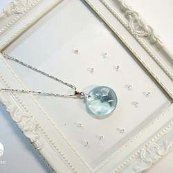 《Ice Crystal 冰晶》海藍琉璃雅緻項鍊-聖潔滿月-N7 第1張的照片